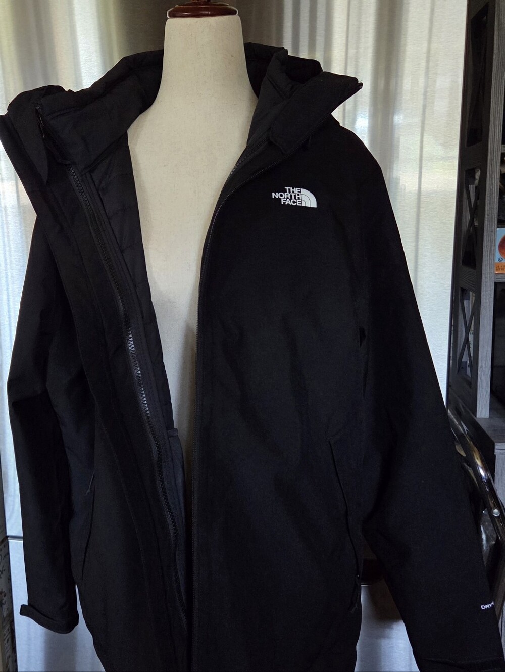 The North Face Women’s Quest Triclimate Jacket NWOT Size XL - Picture 10 of 13